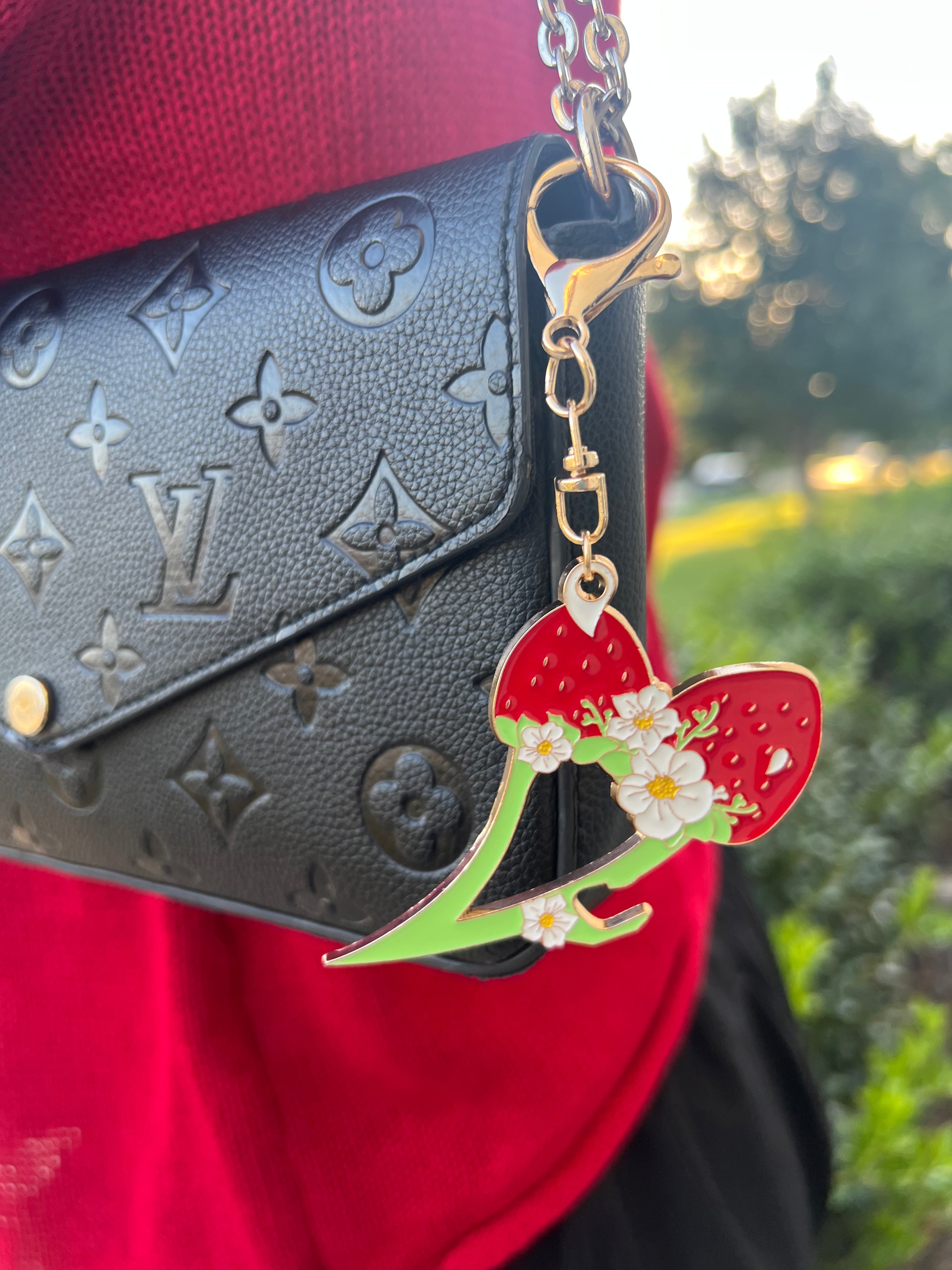 STRAWBERRY DEFENSE KEYCHAIN